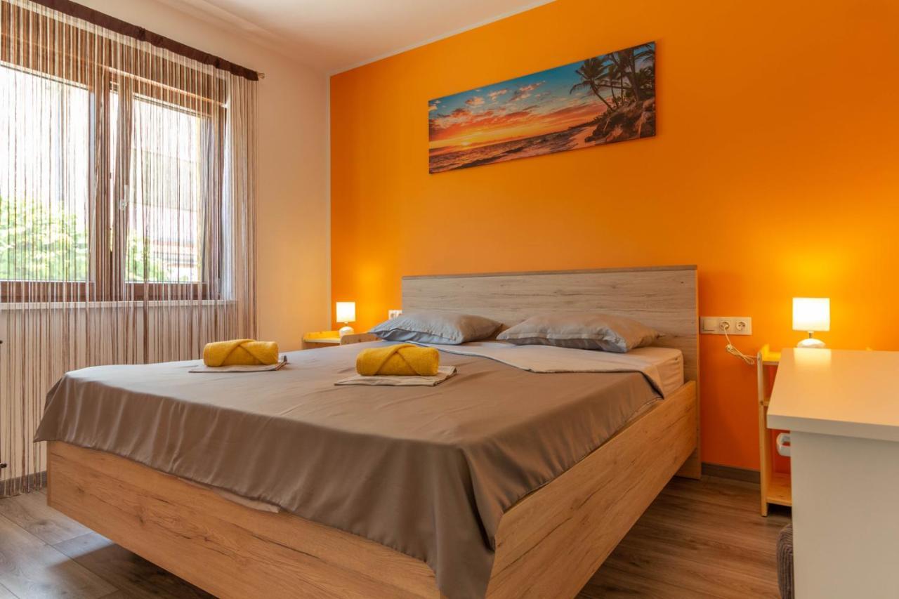 Modern Villa Eve In Medulin With Pool Near The Beach Εξωτερικό φωτογραφία